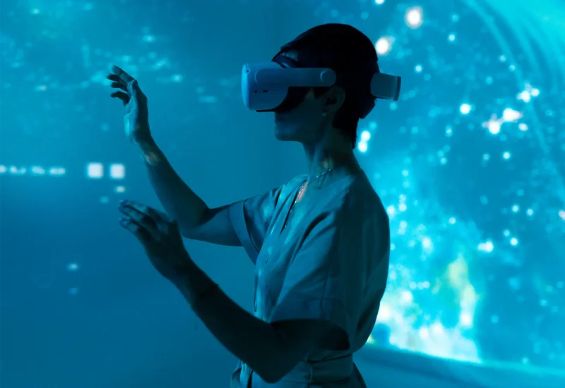la-vista-delle-persone-una-mostra-d-arte-immersiva